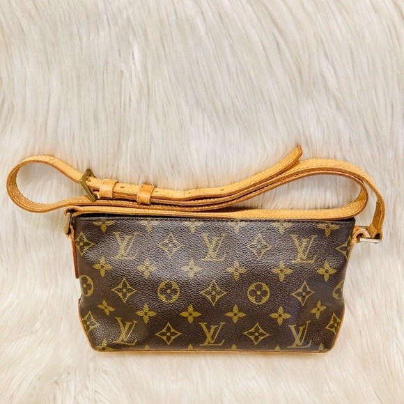 Louis Vuitton Monogram Logo Trotteur Shoulder Bag Crossbody - Picture 2 of 11